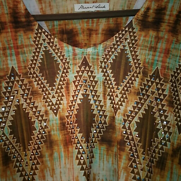 Pleadant Shade Top - Picture 3 of 5